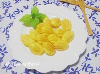 step4: 美味又帶著清新檸檬香的檸檬瑪德蕾妮就完成囉。