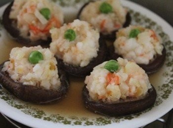 step3: 放入電鍋, 蒸8-10分鐘至熟