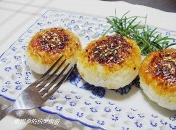 step5: 美味好吃的日式QQ小飯團就完成囉。