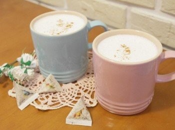 step6: 「卡布奇諾蘑菇濃湯」是不是以為是熱拿鐵呀~~~香噴噴的餐廳料理自己也能簡單完成呢:)