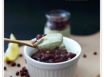 step5: 最後放入紅豆蓉在面層便大功告成
(如喜歡做較多杯，你亦可将其份量x2 或x3甚至x4)