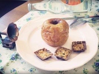 step7: 迷人的簡單烤蘋果出爐囉&gt;////