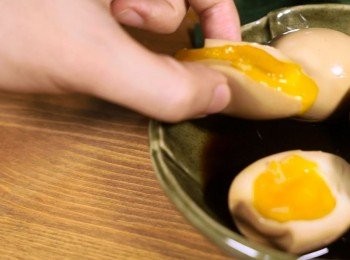 step17: 醃大概三個鐘頭即可
（*想更入味的朋友可以再醃多兩小時）