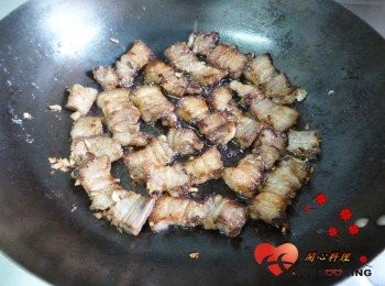 step3: 用中小火煎成兩面金黃