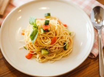 step5: 登登 ! 好吃又能餵飽大家的一道義式冷麵就完成囉 !　