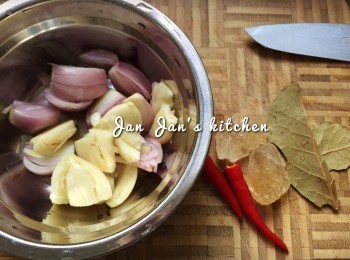 step1: 預備材料。