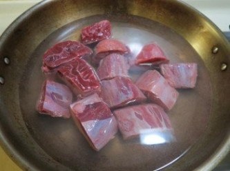 step1: 牛腱川燙去血水