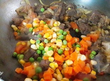 step7: 再來加入三色菜
