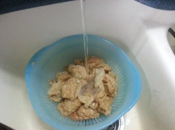 step2: 再沖水洗去油份