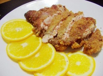 step5: 完成的醉雞切成適當大小ˊ灑上少許七味粉ˊ再擺上香吉士就完成囉~^^