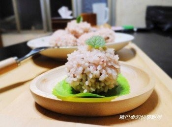 step7: 美味可口的~【粉嫩珍珠丸】就完成囉。