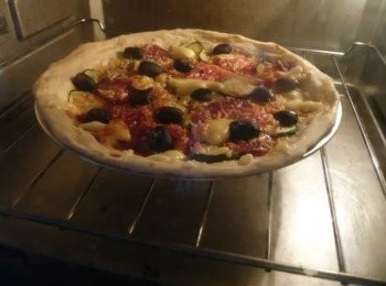 step5: 直到芝士完全溶化及餅邊焦脆便可取出享用