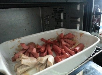 step3: 以焗烤180度15分鐘....看!脚仔張牙舞爪地出來見面喇!