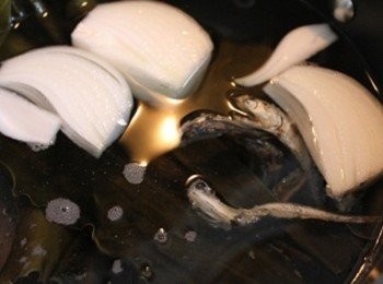 step1: 先將<span class="group_2">高湯</span>熬好. 水滾後, 中火煮15分鐘後, 悶15分鐘