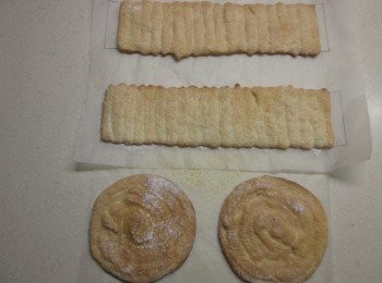 step7: 放入烤箱以180度烤7-8分鐘