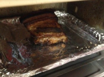 step8: 烤箱預熱5分鐘，將作法5放入烤箱烤約30分鐘。