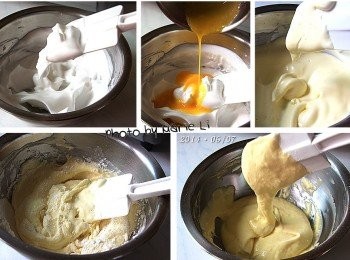 step4: 將打散的蛋黃液倒入已完成的《蛋白霜》裡面
用刮刀輕輕將兩者混合拌勻
再分次將已過篩的低筋麵粉加入
快速攪拌成無粉粒泥霜狀態的麵糊