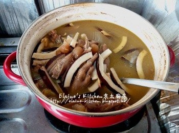 step10: 最後加少許鹽調味拌勻轉用大火再煲滾 , 熄火焗30分鐘即可