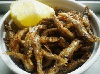 step4: 享用前灑上少許鹽，灑上檸檬汁，可沾蛋黃醬，趁熱享用