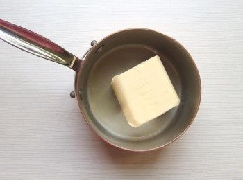 step1: 準備<span class="group_1">食材</span>，建議使用無鹽奶油。