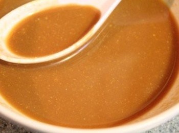 step1: 先將<span class="group_2">味噌醬</span>汁調好, 試味道後用水的多寡調整鹹淡