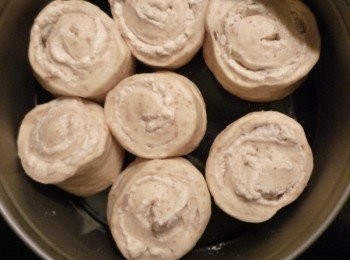 step4: 預熱170度C的烤箱中烘烤20~25分鐘，至表面呈現金黃色可完成