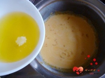 step7: 將6加入泡發的諾鈣C過篩