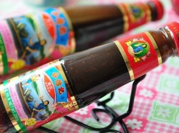 step8: 李錦記創建至今125年！「李錦記舊庄特級蠔油」掌握蠔油頂級祕方，堅持採用上等鮮蠔提煉，.確保每一滴都是精華所在，鮮蠔味濃郁，至鮮至純，堪稱蠔油之極品。