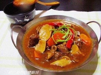 step10: 濃郁香醇的酒香時蔬燉牛肉就完成囉。