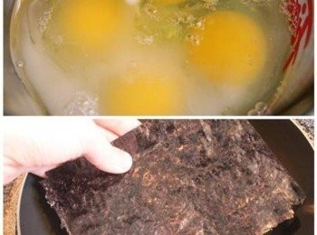 step1: 太白粉與水混合均勻後, 與雞蛋/鹽巴/味霖一起打散備用. 海苔剪小片, 以放入煎鍋大小為主