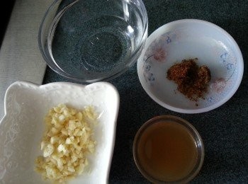 step5: 將所有蘸燻蹄汁料拌勻.