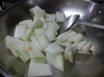 step2: 落冬瓜炒勻
