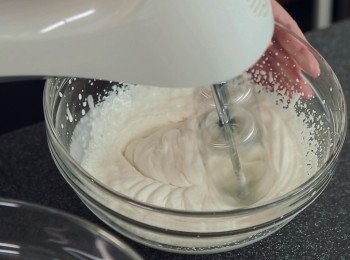 step2: 將甜忌廉發打至企身備用