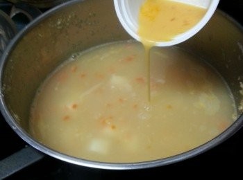 step7: 落雞蛋拌勻後熄火即可