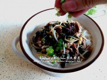 step14: 最後灑上蔥粒即可