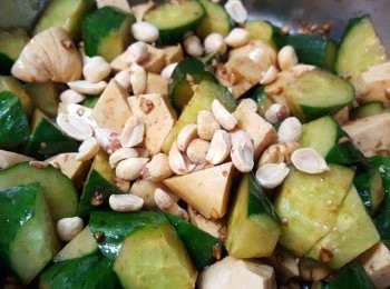 step6: 最後放入雪櫃冷藏半小時即可。