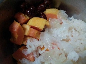 step2: 把所有材料放到內鍋中