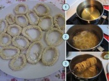 step3: 將油燒到6成熱，放入魷魚圈小火炸成微黃色