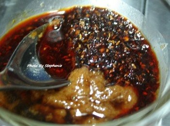 step1: ~將所有(醬汁)的材料一起放進碗中攪拌均勻