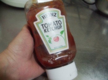 step9: 另外實際使用後自己非常喜歡它的瓶身設計ˊ 除了質感好也相當貼心ˊ好拿ˊ好握ˊ好使用