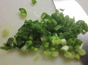step2: 準備葱花