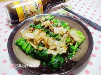 step6: 最後再酌量擺上柴魚片即可