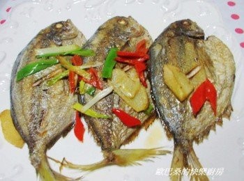 step3: 美味的辛香油煎肉鯧魚就完成囉~