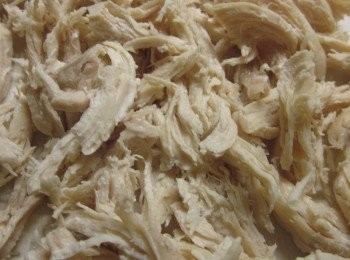 step5: 雞肉剝成絲備用