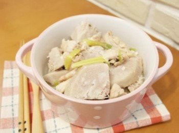 step7: 奶香四溢的"芋頭燉雞煲"上桌囉!!!!味道真的好香^^b