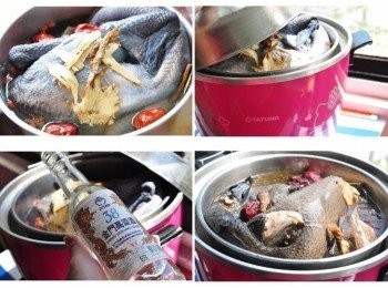 step3: 再將處理好的全雞放入電鍋內鍋，其他藥材放置鍋底，再放入其他剩餘的大紅棗，加入約8分滿水(外鍋3.5量杯水)燉煮約20分鐘開蓋，再加入適量的高梁酒入鍋後繼續一起燉煮至電源跳起。