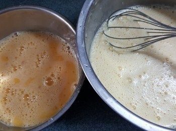 step3: 將蛋漿倒入粉漿中拌勻