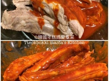 step4: 將醬料淋上切件排骨上用手拌勻，醃1-2小時等排骨能入味些，