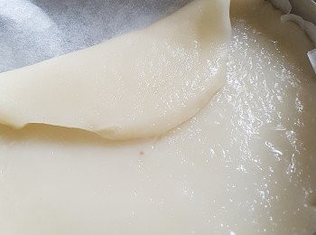 step4: 倒入糯米粉漿熱水計蒸10-12分鐘