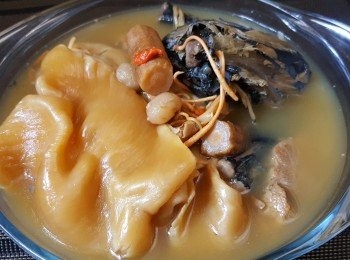 step10: 超滋潤黏口的靚湯即可飲用